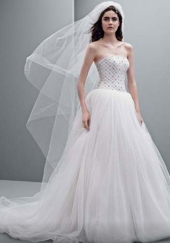 White vera wang - by,