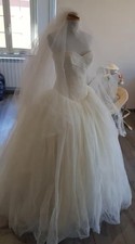 Vera Wang wedding dress -