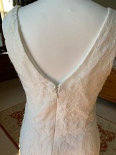sample Vera Wang wedding dress