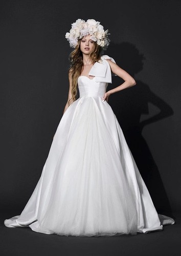 Vera wang eyre size color - wang,