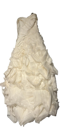 Vera wang size ruffled - 2,