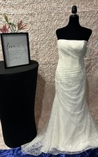 Vera Wang Ivory VW351044